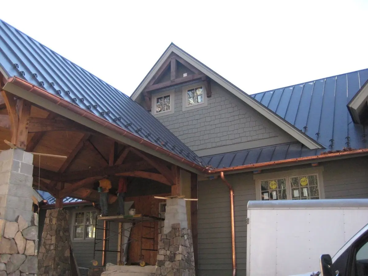 Craftsman Roofing team delivering quality roofing work in Topanga Park